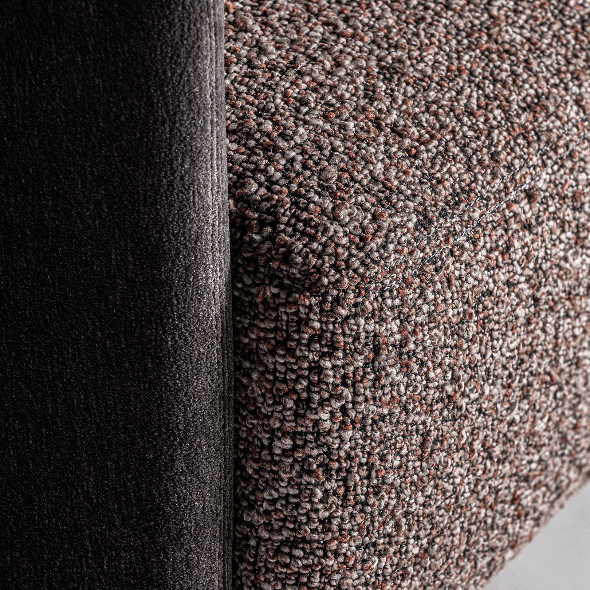 BRAKEL ARMCHAIR